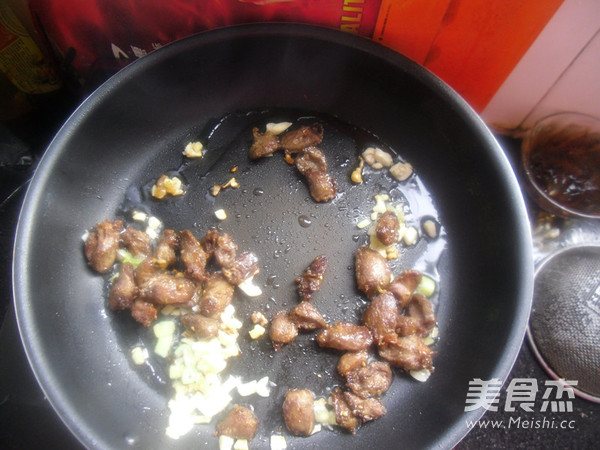 Stir-fried Chicken Hearts recipe