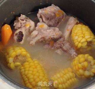 Corn Tube Bone Soup recipe