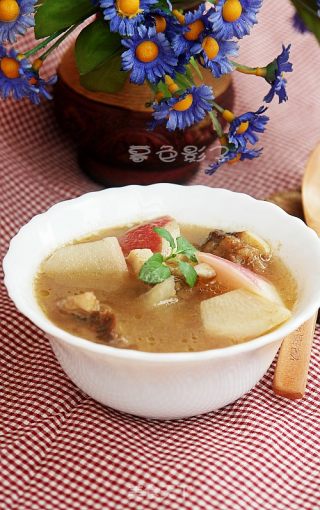 Stewed Radish Beef Bone Soup recipe