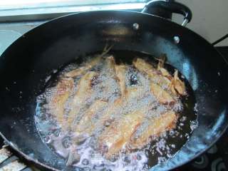 Fried Small River Fish recipe