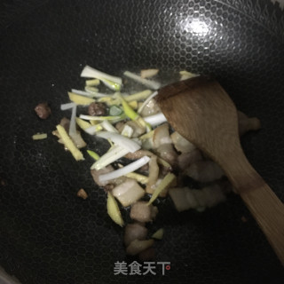 Home-style Fried Lotus Root recipe