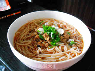 Sichuan Rice Noodles with Mixed Sauce recipe