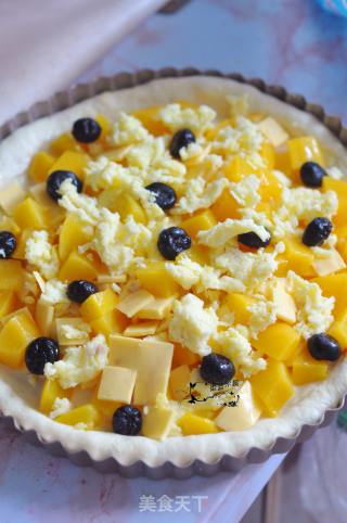 Yellow Peach Cheese Pizza recipe