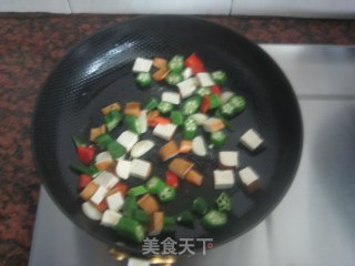 Okra Stir-fried Dried Tofu recipe