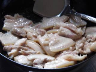 Northeast Pickled Cabbage White Pork recipe