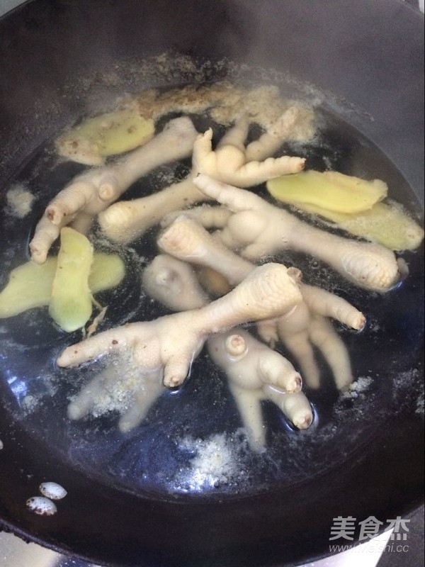 Korean Spicy Chicken Feet recipe