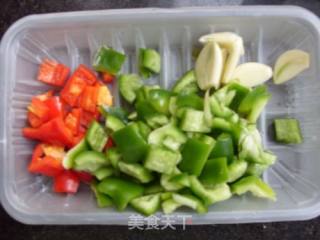 Stir-fried Cantonese Vegetable Stalks with Green and Red Peppers recipe