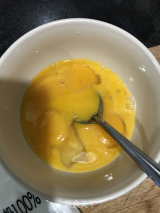 Say Goodbye to The Oven’s Lazy Version of Rice Cooker Cake recipe