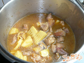 Roasted Pork with Bamboo Shoots recipe