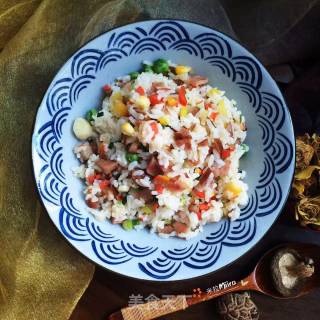 Assorted Fried Rice with Red Sausage recipe