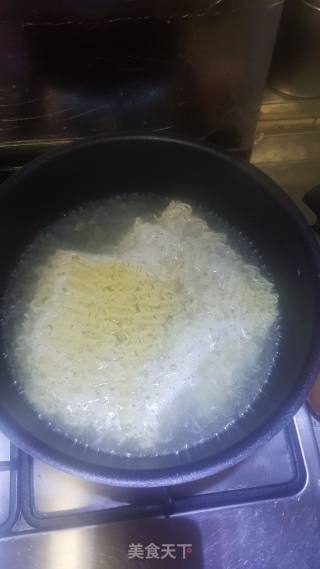 Fried Instant Noodles recipe