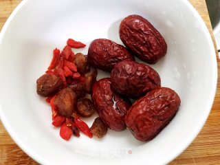 Red Dates, Longan, Black Chicken and Bamboo Sun Soup recipe