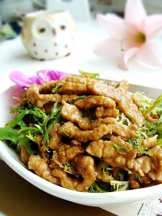 Sauce Pork with Bitter Chrysanthemum recipe