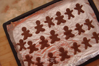 Christmas Creative Gingerbread Man Pendant recipe