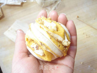 【walnut Two-color Hana Roll】 recipe