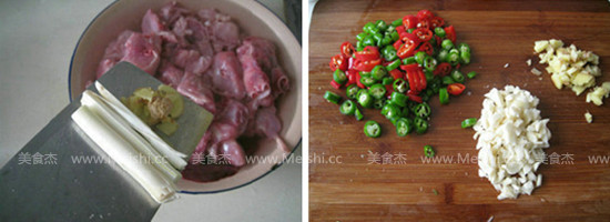 Stir-fried Spicy Rabbit recipe