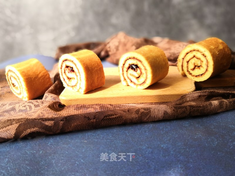 Blueberry Cake Roll recipe