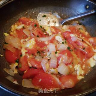 Scrambled Eggs with Chinese Cabbage and Tomato recipe