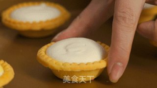 Creamy Cheese Flowing Heart Tart recipe