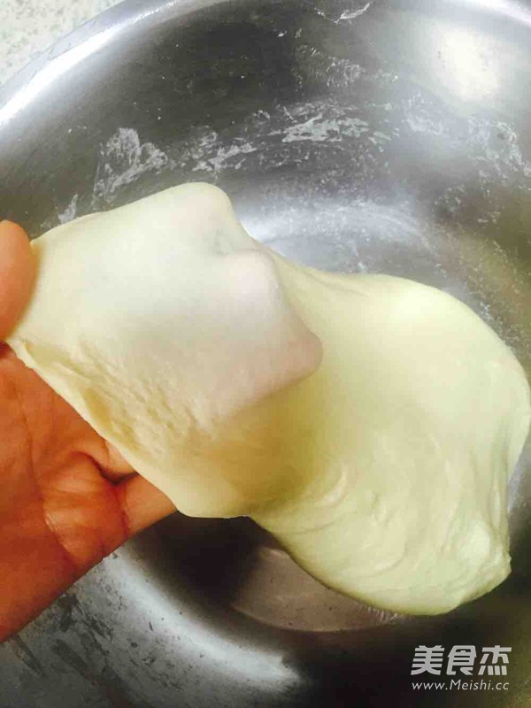 Knead Out The Glove Film (bread) by Hand Kneading Dough Quickly-without Falling recipe