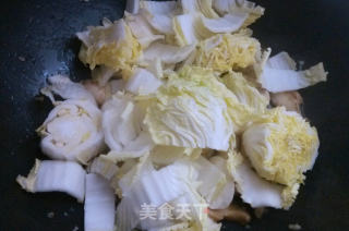 Stir-fried Cabbage with Mushrooms in Chicken Sauce recipe