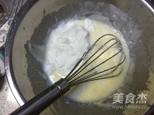 Hawthorn Yogurt Frozen Cheesecake recipe