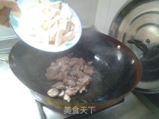 Stir-fried Pleurotus Eryngii with Beef recipe