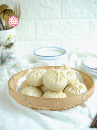 Cabbage and Egg Buns recipe