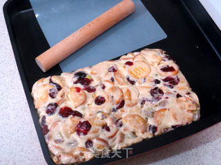 Good Souvenirs for Visiting Relatives and Friends During The Spring Festival [snowflakes Cake] recipe