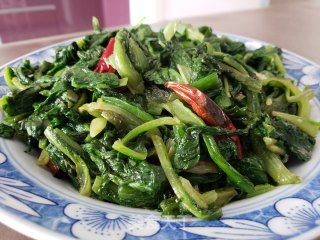 Vegetarian Fried Lettuce Leaves recipe