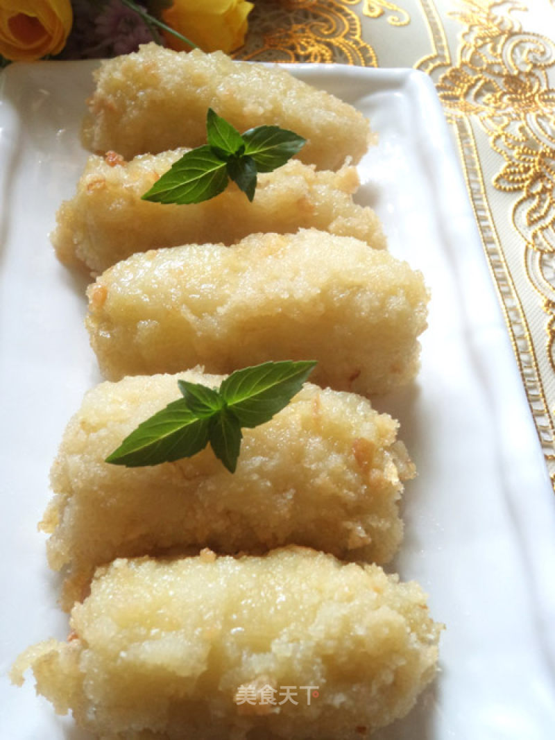 Crispy Banana Roll recipe