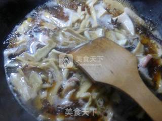 Braised Cuttlefish with Bamboo Shoots recipe