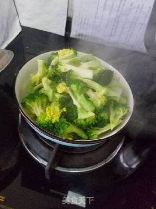 Broccoli in Oyster Sauce recipe