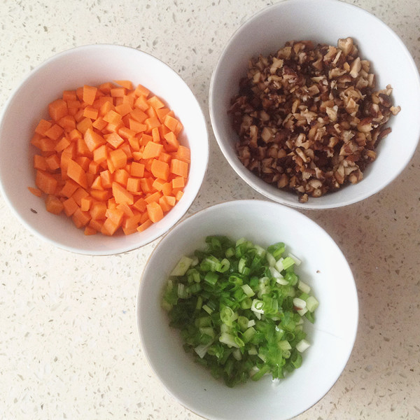 Simple and Easy to Make Glutinous Rice Shaomai recipe