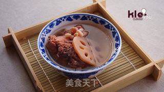 Lotus Root and Peanut Keel in Pot recipe