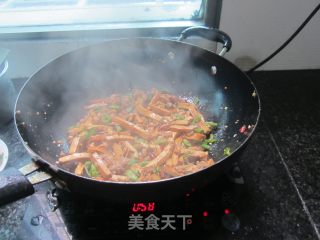 Fried Pork with Smoked Tofu recipe