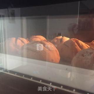 #aca烤明星大赛#whole-wheat Walnut Buns recipe