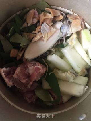 Cool Summer ~ Lotus Leaf Winter Melon Cuttlefish Soup recipe