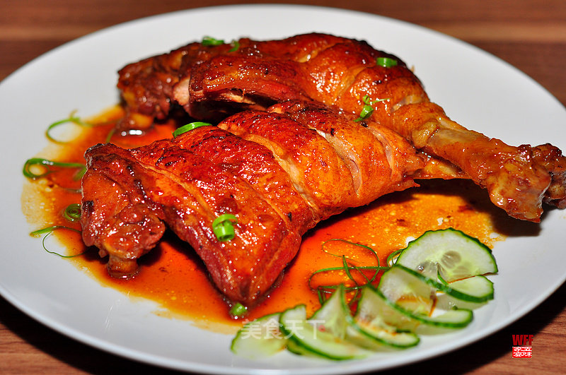 Duck Legs with Spiced Sauce recipe
