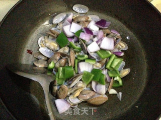 Fried Clams with Onion and Green Pepper recipe