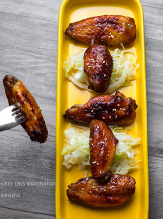 Using The Oven to Make Grilled Chicken Wings-two-color Grilled Wings recipe