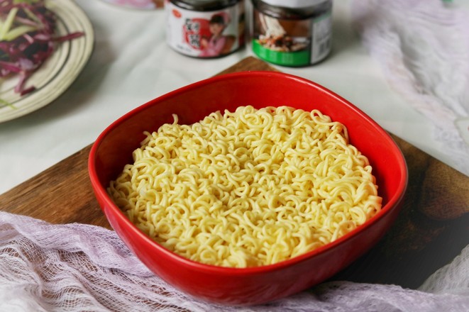 Instant Noodles with Sauce recipe
