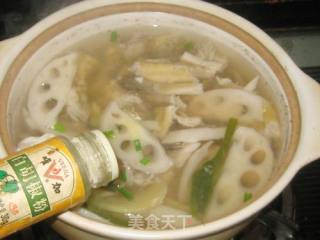 Pointed Barracuda and Lotus Root Soup recipe