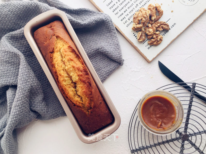 Toffee Walnut Pound Cake recipe