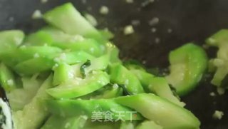 Chaoyin Trendy People: Chaoshan Vegetarian Fried Loofah recipe