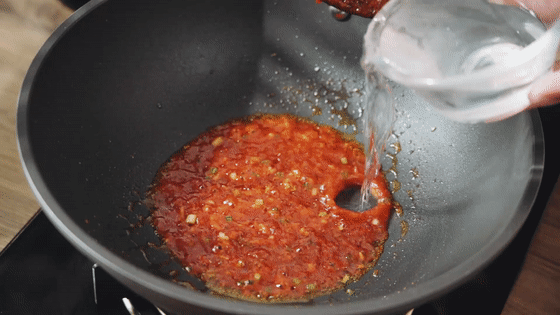 Stir-fried Shrimp with Olive Oil [teacher Kong to Cook] recipe