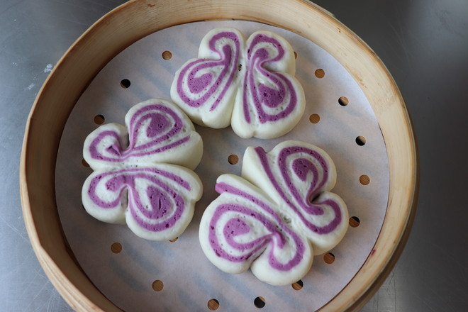 Two-color Pansy Roll recipe