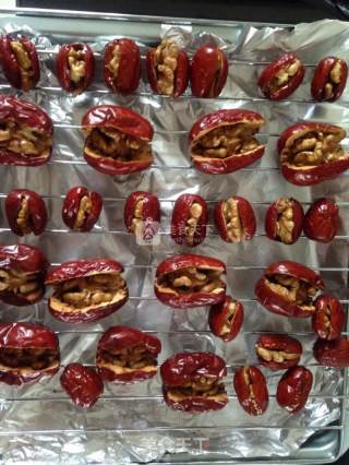 #aca烤明星大赛#red Dates Walnut Heart recipe