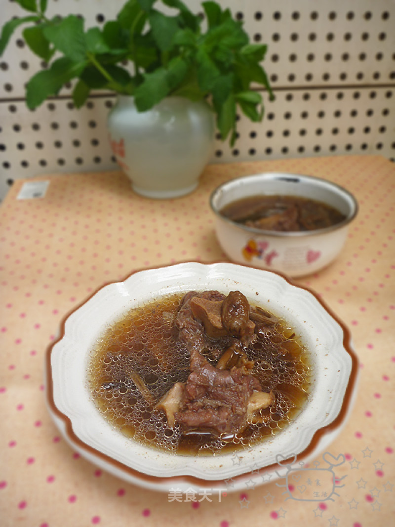 Oxtail Stewed Tea Tree Mushroom recipe