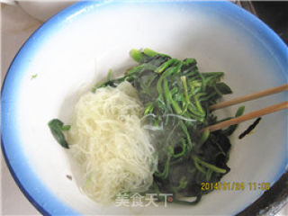 Garlic Vermicelli Mixed with Spinach recipe
